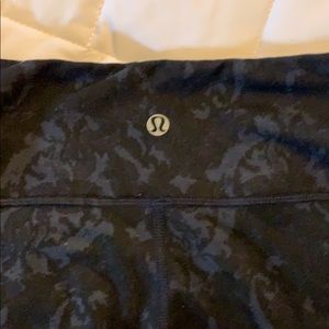 Lululemon leggings size 2